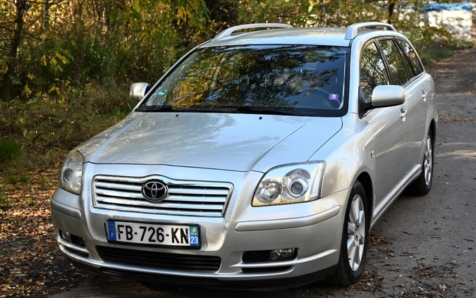 Toyota Avensis cena 18800 przebieg: 245000, rok produkcji 2006 z Zduńska Wola małe 254